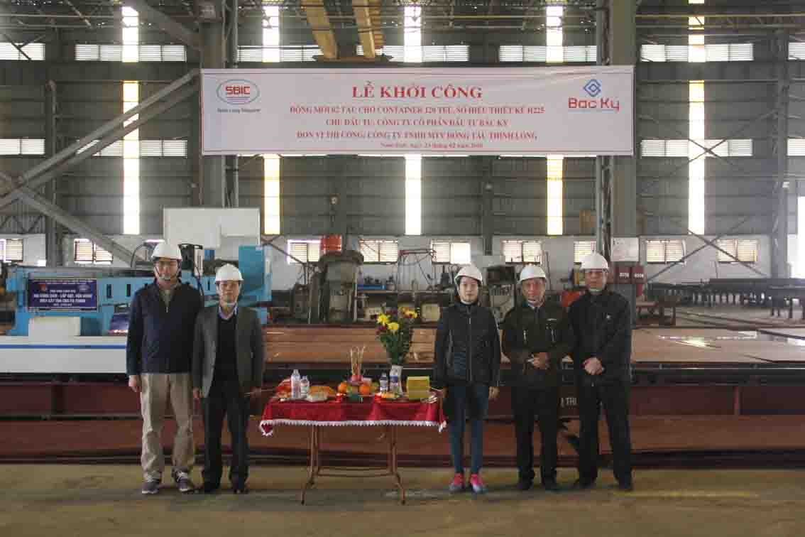 Khởi công Đóng mới tàu hàng - container 120TEU/H225 ( TL49-TL51)